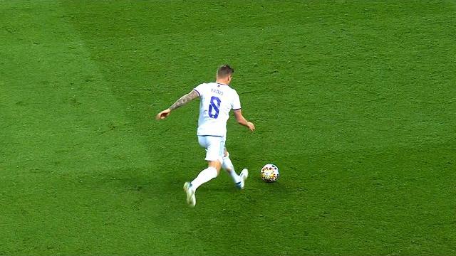 No one Passes like Toni Kroos! No one Passes like Toni Kroos!