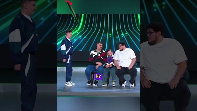 С бабками у подъезда Шоу Звезды #юмор #смешноевидео С бабками у подъезда Шоу Звезды #юмор #смешноевидео
