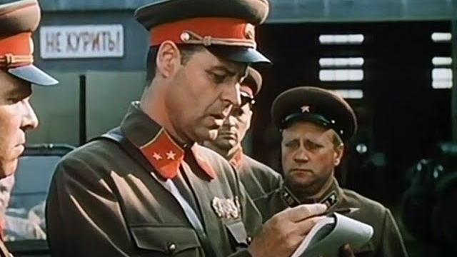 Как К.К.Рокоссовский принял решение 22 июня 1941 года || Фрагмент киноэпопеи "Битва за Москву" Как К.К.Рокоссовский принял решение 22 июня 1941 года || Фрагмент киноэпопеи "Битва за Москву"