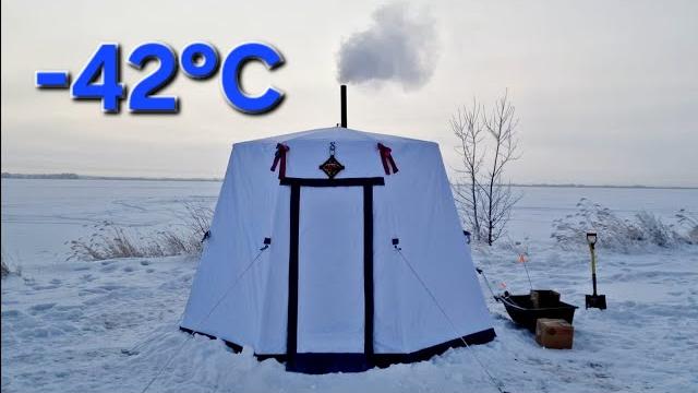 FROST - 42°. WE SPEND THE NIGHT WITH MY WIFE IN A WARM YURT WITH THE COMFORT OF HOME! FROST - 42°. WE SPEND THE NIGHT WITH MY WIFE IN A WARM YURT WITH THE COMFORT OF HOME!