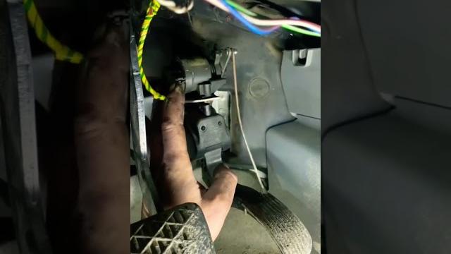 Лайфхак с педалью газа /Ребята могут Лайфхак с педалью газа /Ребята могут