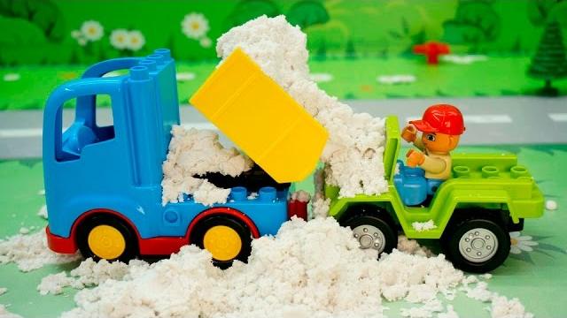 Игрушки щенячий патруль у видео для детей - Завалило песком! Развивающие мультики про машинки Игрушки щенячий патруль у видео для детей - Завалило песком! Развивающие мультики про машинки