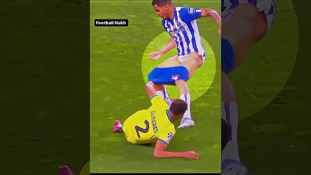 Futboldagi Kulguli Xolatlar #shorts Futboldagi Kulguli Xolatlar #shorts