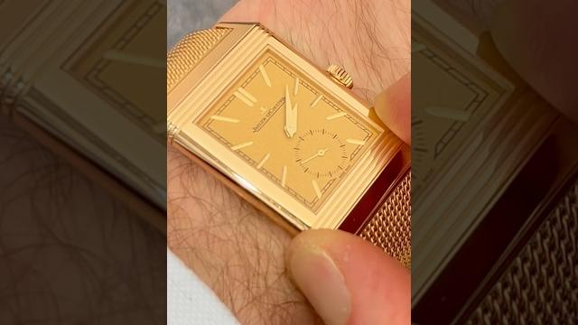 CAN YOUR WATCH DO THIS??!THE NEW 2025 Jaeger-LeCoultre Reverso Tribute Monoface Gold Milanaise CAN YOUR WATCH DO THIS??!THE NEW 2025 Jaeger-LeCoultre Reverso Tribute Monoface Gold Milanaise