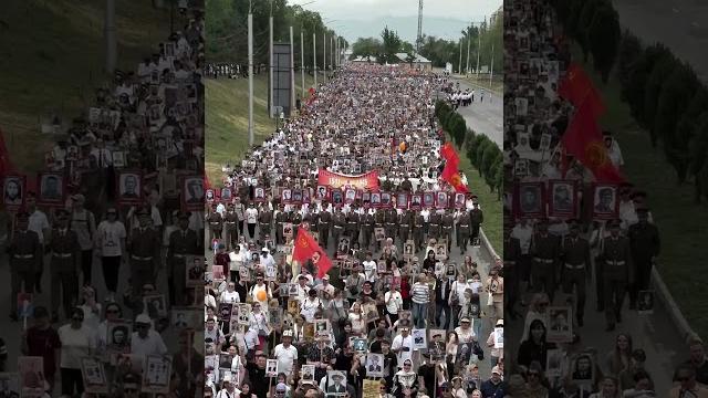 "Бессмертный полк" одним кадром "Бессмертный полк" одним кадром
