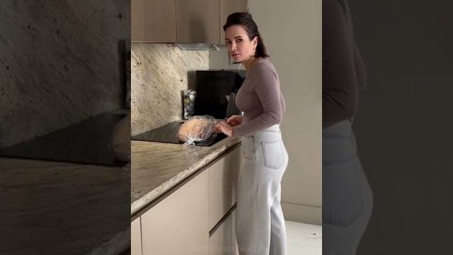 Подколола маму! Жестко Подколола маму! Жестко