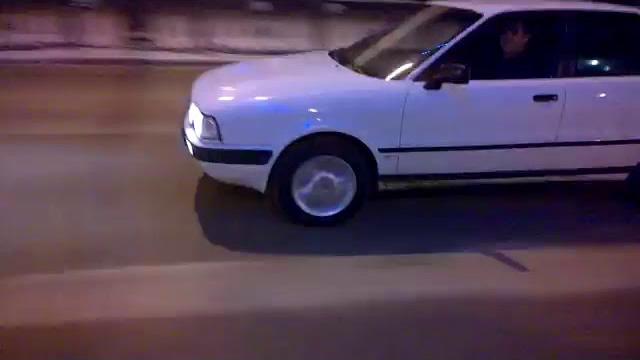 Катались по Ленина (видео из люка) Катались по Ленина (видео из люка)