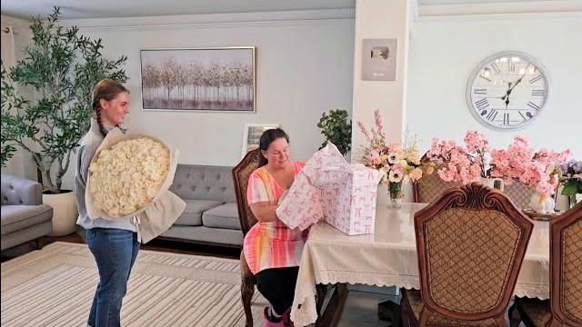 СЮРПРИЗ ОТ МИРОСЛАВЫ ДЛЯ МАМЫ. СЮРПРИЗ ОТ МИРОСЛАВЫ ДЛЯ МАМЫ.