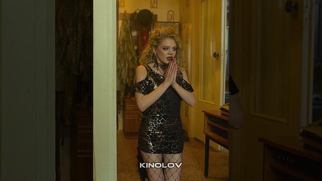 Пытается унизить мужа при его родителях | #кино #фильм #shorts #Аутсорс #Сериал Аутсорс Пытается унизить мужа при его родителях | #кино #фильм #shorts #Аутсорс #Сериал Аутсорс