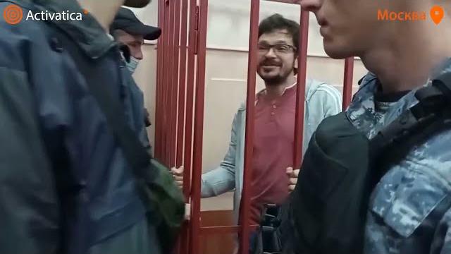 🟠Илье Яшину продлили арест до 12 ноября 🟠Илье Яшину продлили арест до 12 ноября