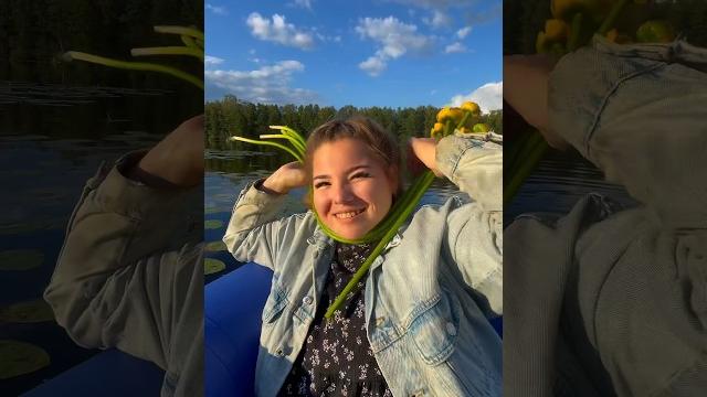Дочь собралась дарить это бабушке на день рождения..️ Дочь собралась дарить это бабушке на день рождения..️