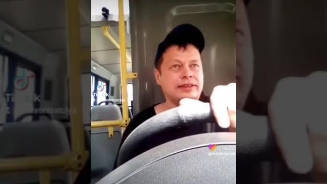 Голые и Смешные Голые и Смешные