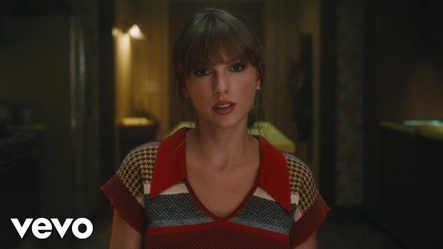 Taylor Swift - Anti-Hero (Official Music Video) Taylor Swift - Anti-Hero (Official Music Video)