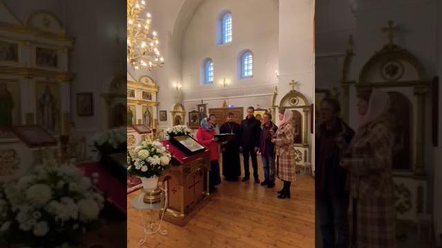С праздником Покрова Пресвятой Богородицы! С праздником Покрова Пресвятой Богородицы!