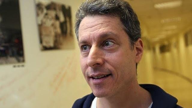 Майкл Бом: я не я и хата не моя Майкл Бом: я не я и хата не моя