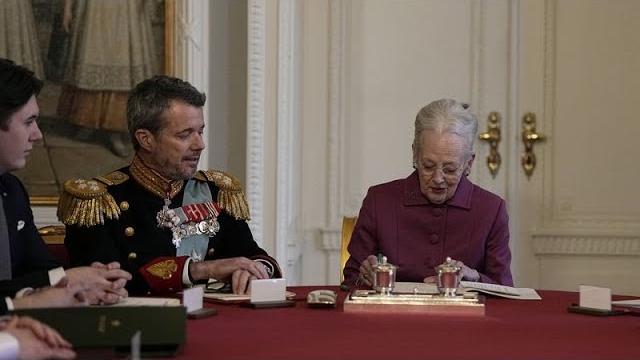 Королём Дании провозглашён Фредерик Х Королём Дании провозглашён Фредерик Х