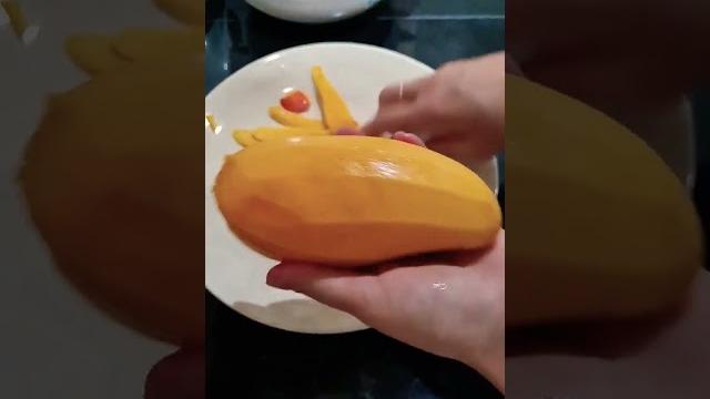Как почистить и нарезать манго Как почистить и нарезать манго