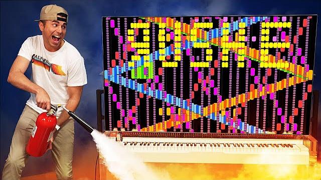 Робот-Пианино Загорелся, Играя Rush E (Сложнейшую Песню в Мире) Робот-Пианино Загорелся, Играя Rush E (Сложнейшую Песню в Мире)