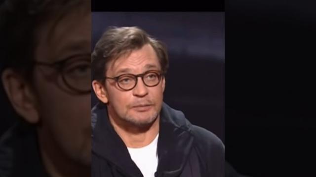 О Вертинском , об истории из жизни рассказывает народный артист России Александр Домогаров. О Вертинском , об истории из жизни рассказывает народный артист России Александр Домогаров.