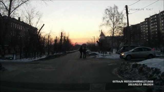 метеорит Челябинск видео с регистратора.wmv метеорит Челябинск видео с регистратора.wmv