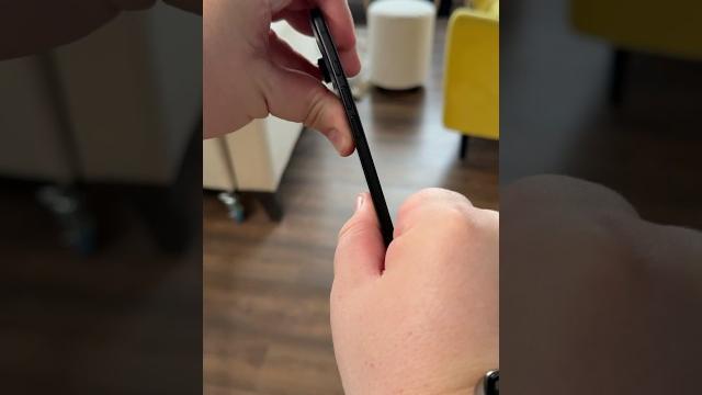 Сломал iPhone 17 Air Сломал iPhone 17 Air