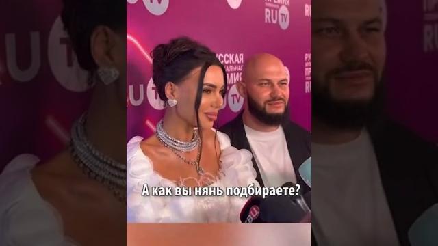 Оксана Самойлова рассказала, как подбирает нянь Оксана Самойлова рассказала, как подбирает нянь