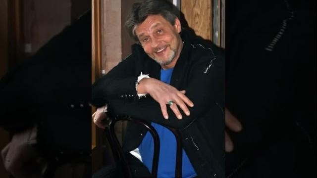 Располневший Домогаров шокировал народ Располневший Домогаров шокировал народ