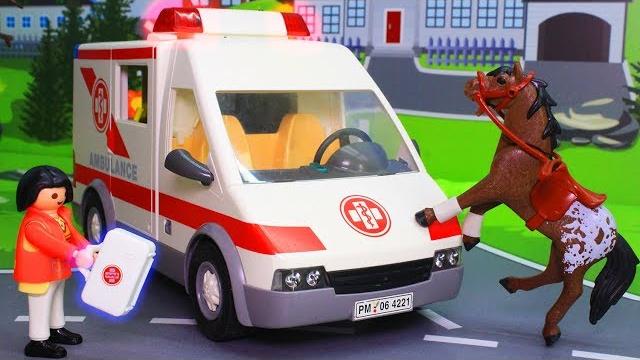 Мультики с игрушками – Лошадка! Мультфильмы для детей про машинки - Скорая помощь и полиция - Авария Мультики с игрушками – Лошадка! Мультфильмы для детей про машинки - Скорая помощь и полиция - Авария