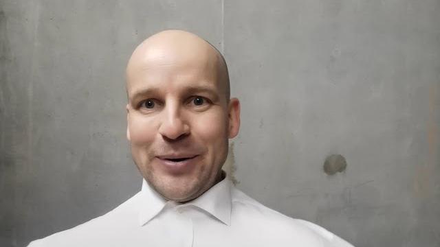 Илья КИВА просит политического убежища Илья КИВА просит политического убежища