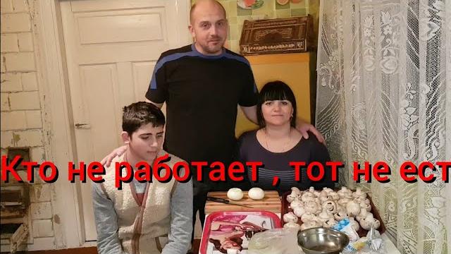 Подготовка сарая для приезда новых животных . Постные блюда в печи . Работа на черничном хуторе Подготовка сарая для приезда новых животных . Постные блюда в печи . Работа на черничном хуторе