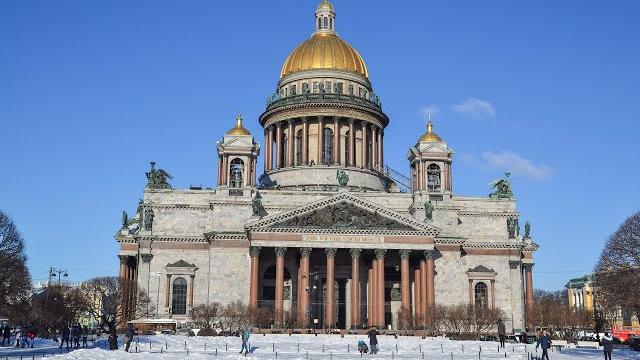 В Питер на выходные (Часть 3). Поднимаемся на Колоннаду Исаакиевского собора и Дворцовая площадь. В Питер на выходные (Часть 3). Поднимаемся на Колоннаду Исаакиевского собора и Дворцовая площадь.