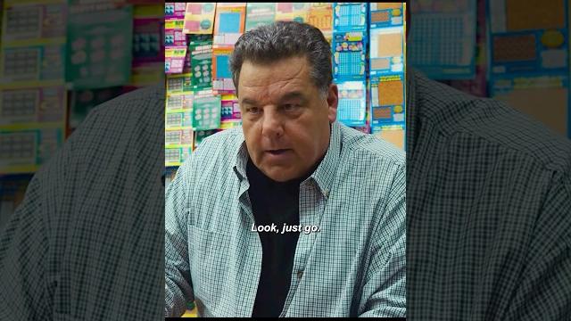 The store owner senses something is wrong and rushes the customer away #shorts #viralvideo #fyp The store owner senses something is wrong and rushes the customer away #shorts #viralvideo #fyp