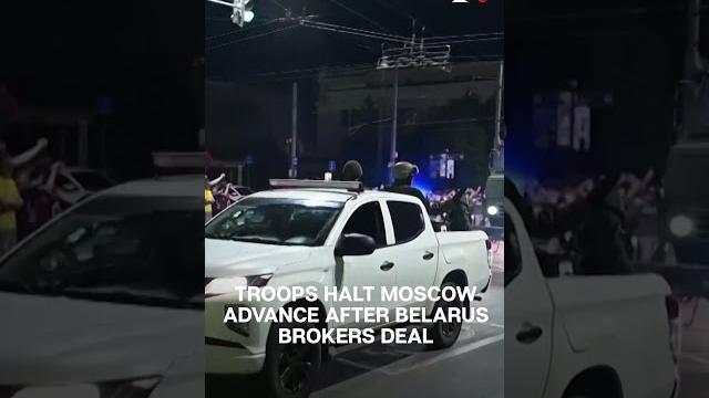WATCH: Locals Cheer Wagner Mercenaries As They Withdraw From The Russian City of Rostov-on-Don WATCH: Locals Cheer Wagner Mercenaries As They Withdraw From The Russian City of Rostov-on-Don