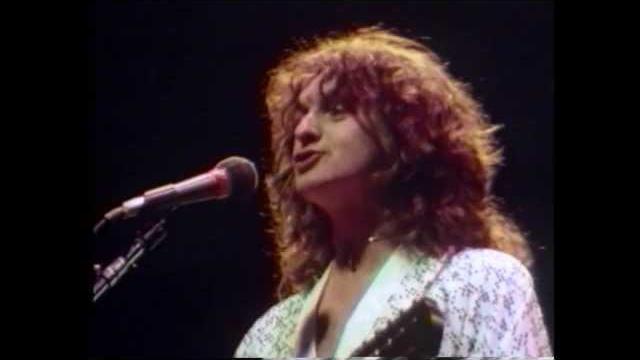Yes - Wonderous Stories (Official Music Video) Yes - Wonderous Stories (Official Music Video)