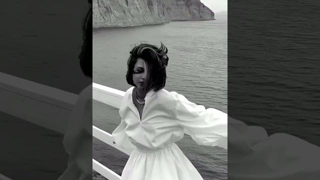 Очень красивая девушка Очень красивая девушка