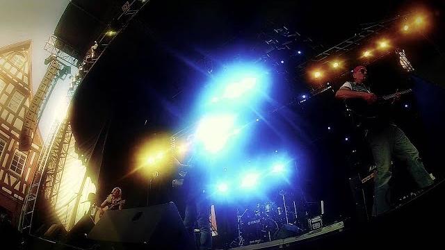 Chris Norman - Gypsy Queen (Official Video) Chris Norman - Gypsy Queen (Official Video)