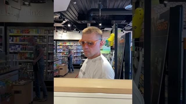Хорошо что он в машине Хорошо что он в машине