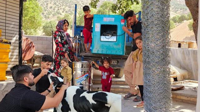 A documentary about nomadic lifeSajjad and Rahela install a cooling system, and Sajjad is worried A documentary about nomadic lifeSajjad and Rahela install a cooling system, and Sajjad is worried