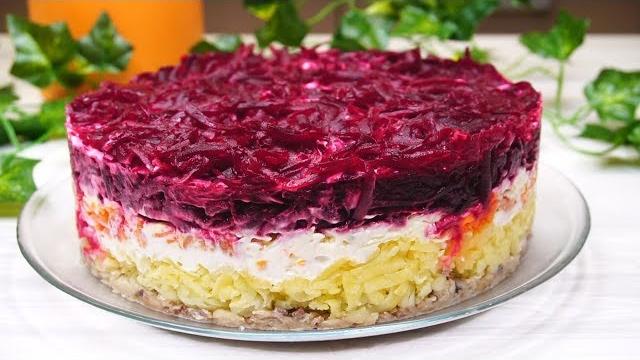 Селедка под Шубой По-Деревенски. Селедка под Шубой По-Деревенски.