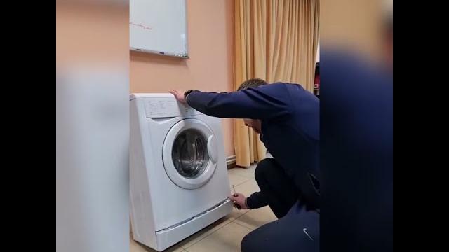 как слить воду со стиральной машины. как слить воду со стиральной машины.
