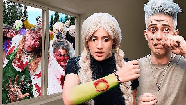 We survived a REAL ZOMBIE APOCALYPSE **I got bitten** We survived a REAL ZOMBIE APOCALYPSE **I got bitten**