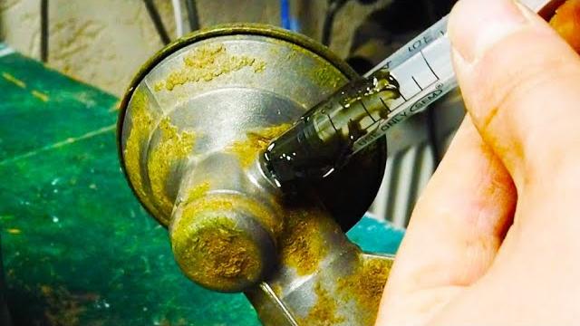 Trimmer Gearbox Lubrication HOW? WHAT? Trimmer Gearbox Lubrication HOW? WHAT?