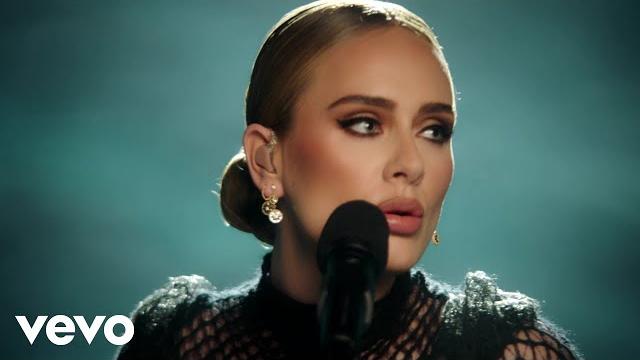 Adele - Easy On Me (Live at the NRJ Awards 2021) Adele - Easy On Me (Live at the NRJ Awards 2021)