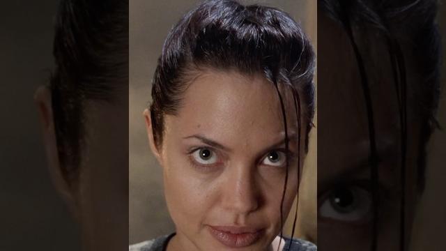 Lara Croft’s robot slaying mixed tape #TombRaider Lara Croft’s robot slaying mixed tape #TombRaider