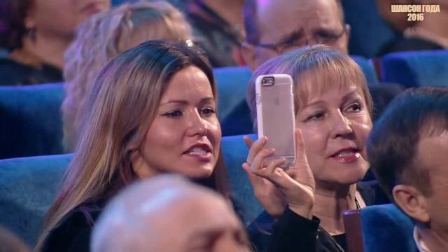 Григорий Лепс Я поднимаю руки хочу тебе сдаться Григорий Лепс Я поднимаю руки хочу тебе сдаться