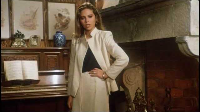 Фильм "Укрощение строптивого (1980)" - Похоже дождь Фильм "Укрощение строптивого (1980)" - Похоже дождь