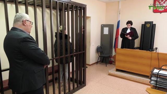 Подозреваемой в убийстве экс-мэра Самары Виктора Тархова и его супруги продлили арест до 2 июня Подозреваемой в убийстве экс-мэра Самары Виктора Тархова и его супруги продлили арест до 2 июня