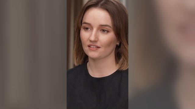Kaitlyn Dever delves into the emotional intensity required to portray Abby in The Last of Us. #hbo Kaitlyn Dever delves into the emotional intensity required to portray Abby in The Last of Us. #hbo