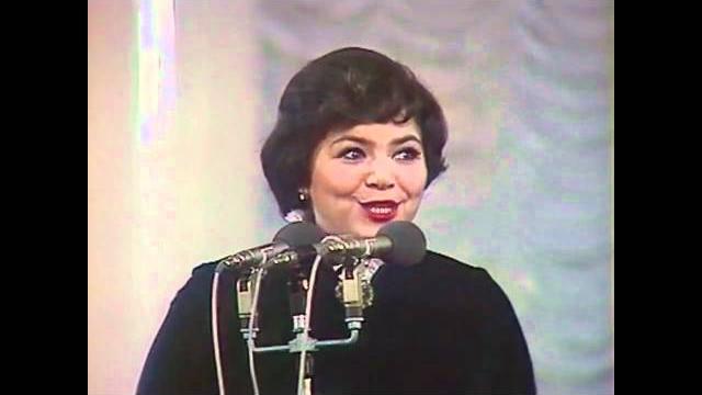 Романтика. Старый клён Поёт Майя Кристалинская Stary Klion Maya Kristalinskaya Genius Russian singer Романтика. Старый клён Поёт Майя Кристалинская Stary Klion Maya Kristalinskaya Genius Russian singer