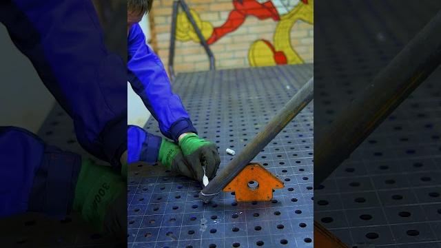 Как разметить круглую трубу под 45 градусов? Как разметить круглую трубу под 45 градусов?